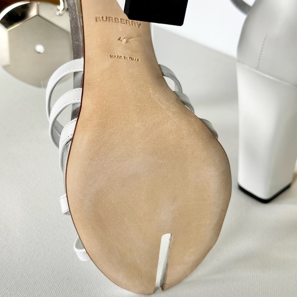 Authentic Burberry Split-toe Leather Thong Sandals ***size: EU 41 *** MSRP … - Picture 12 of 16